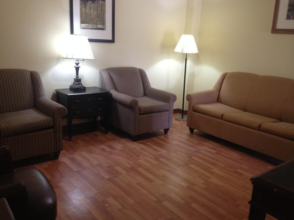 Extended Stay Motel - Snyder Room photo